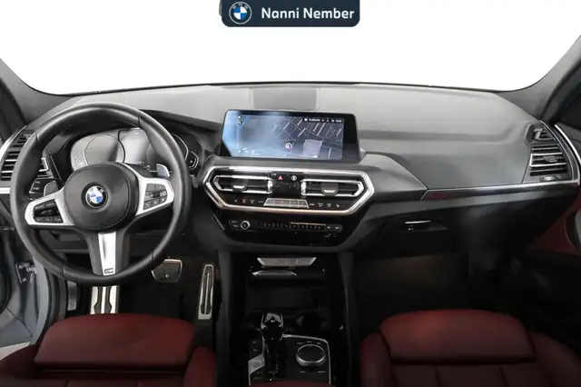 BMW X3 view 11
