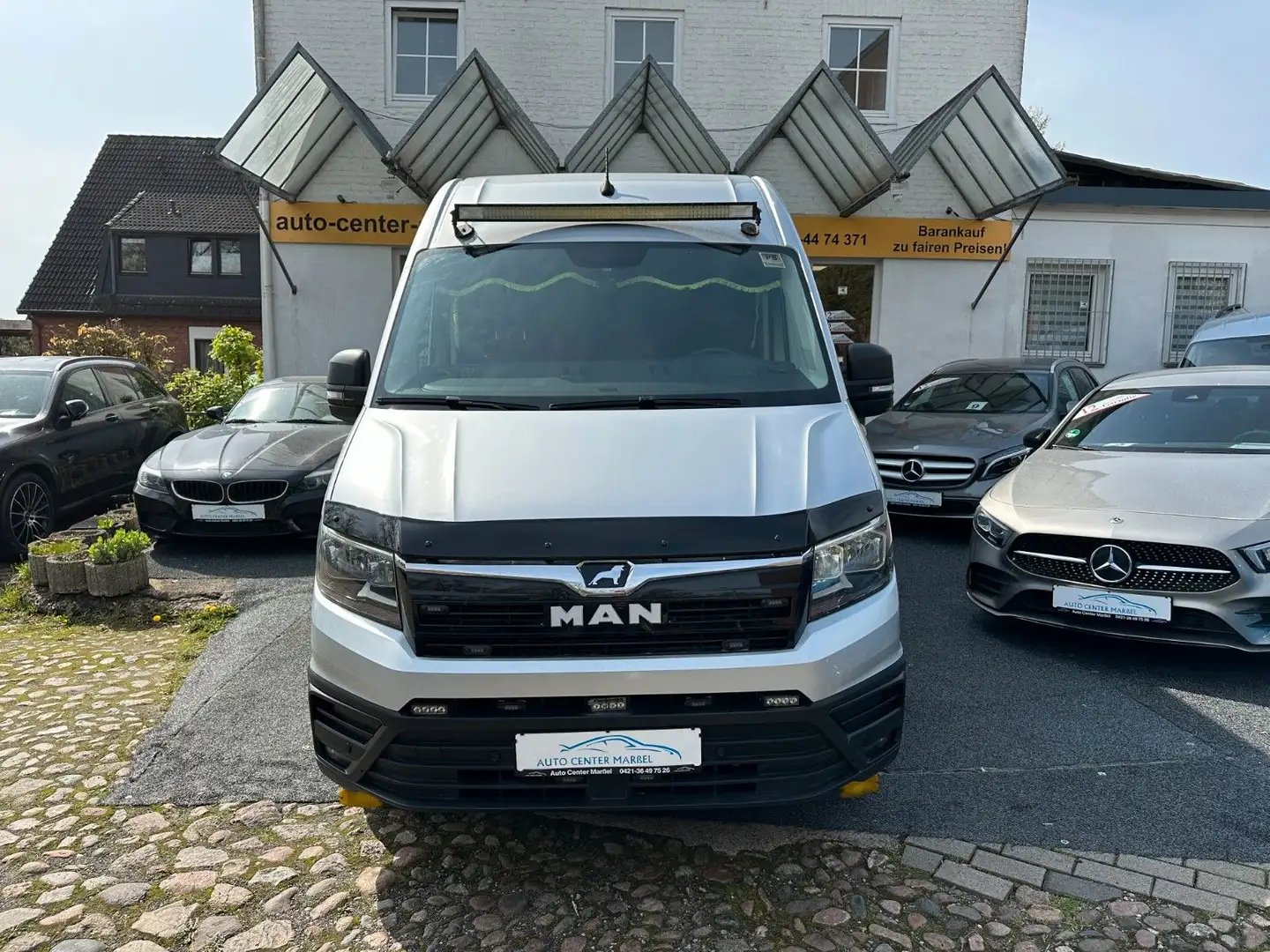 MAN TGE 3.180 2.0 TDI Kasten lang Hochdach FWD srebrna - 2