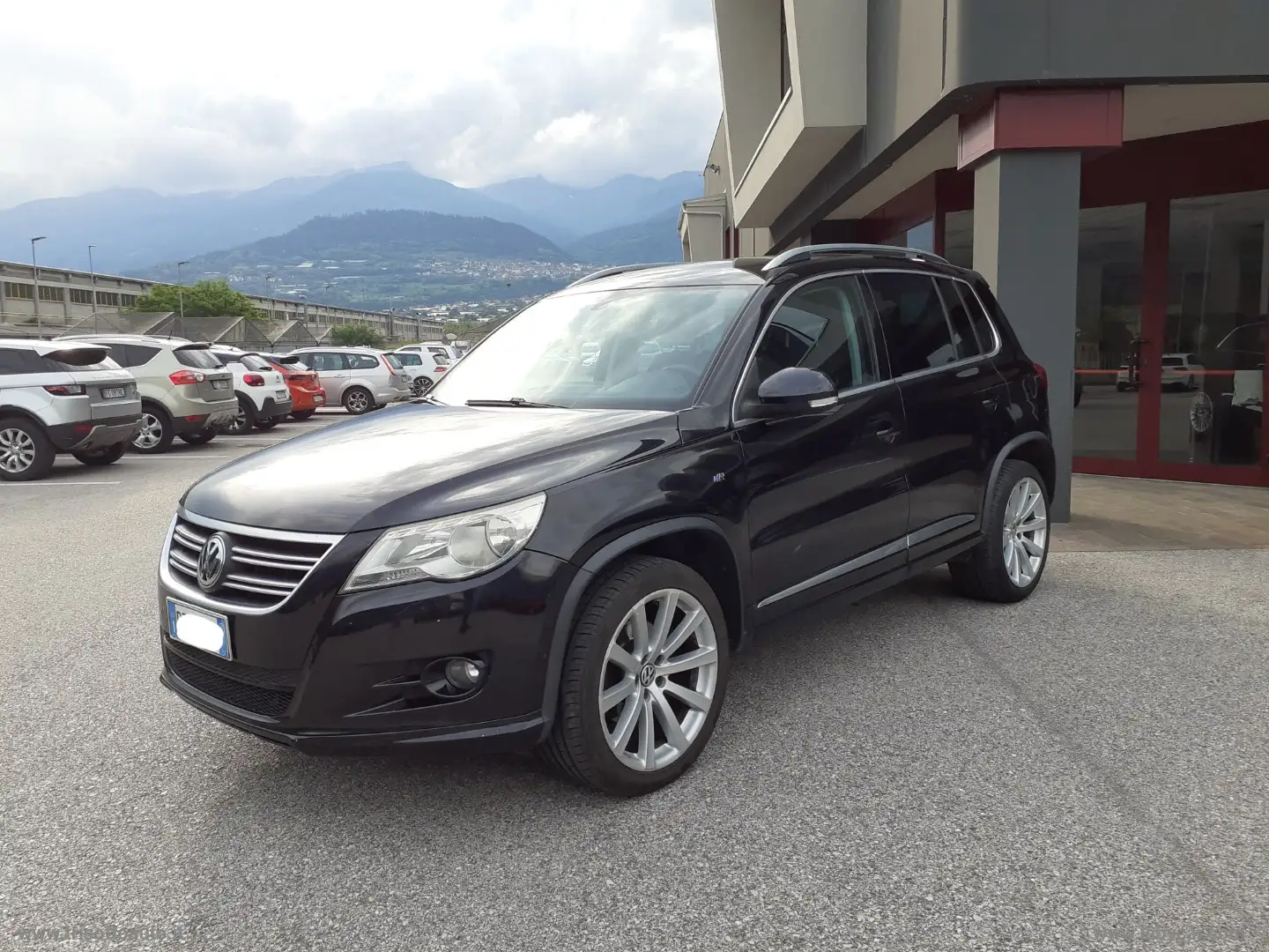 Volkswagen Tiguan 2.0 TDI 170CV 4MOTION Sport & Style Schwarz - 2