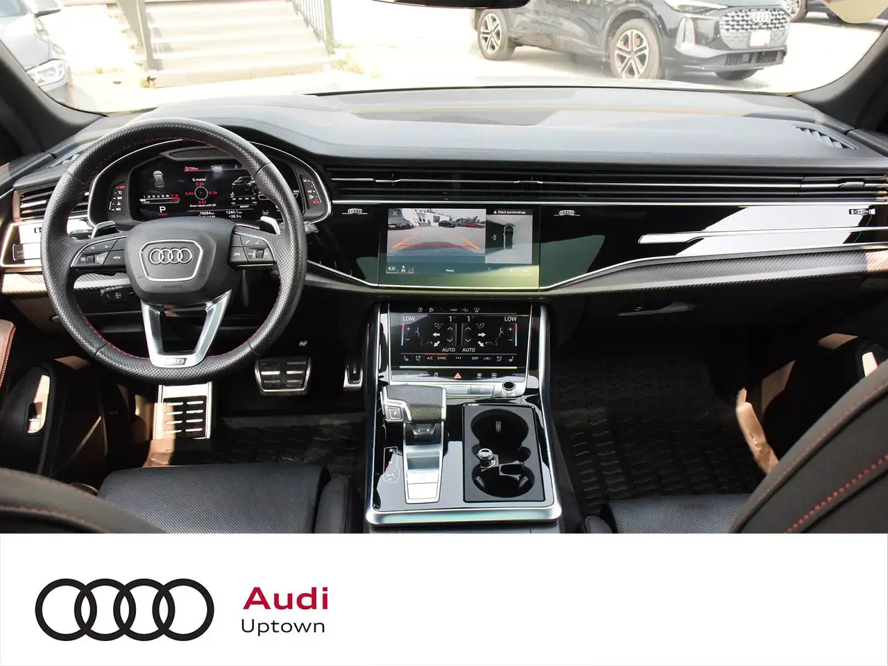 Audi RS Q8 photo Audi RS Q8