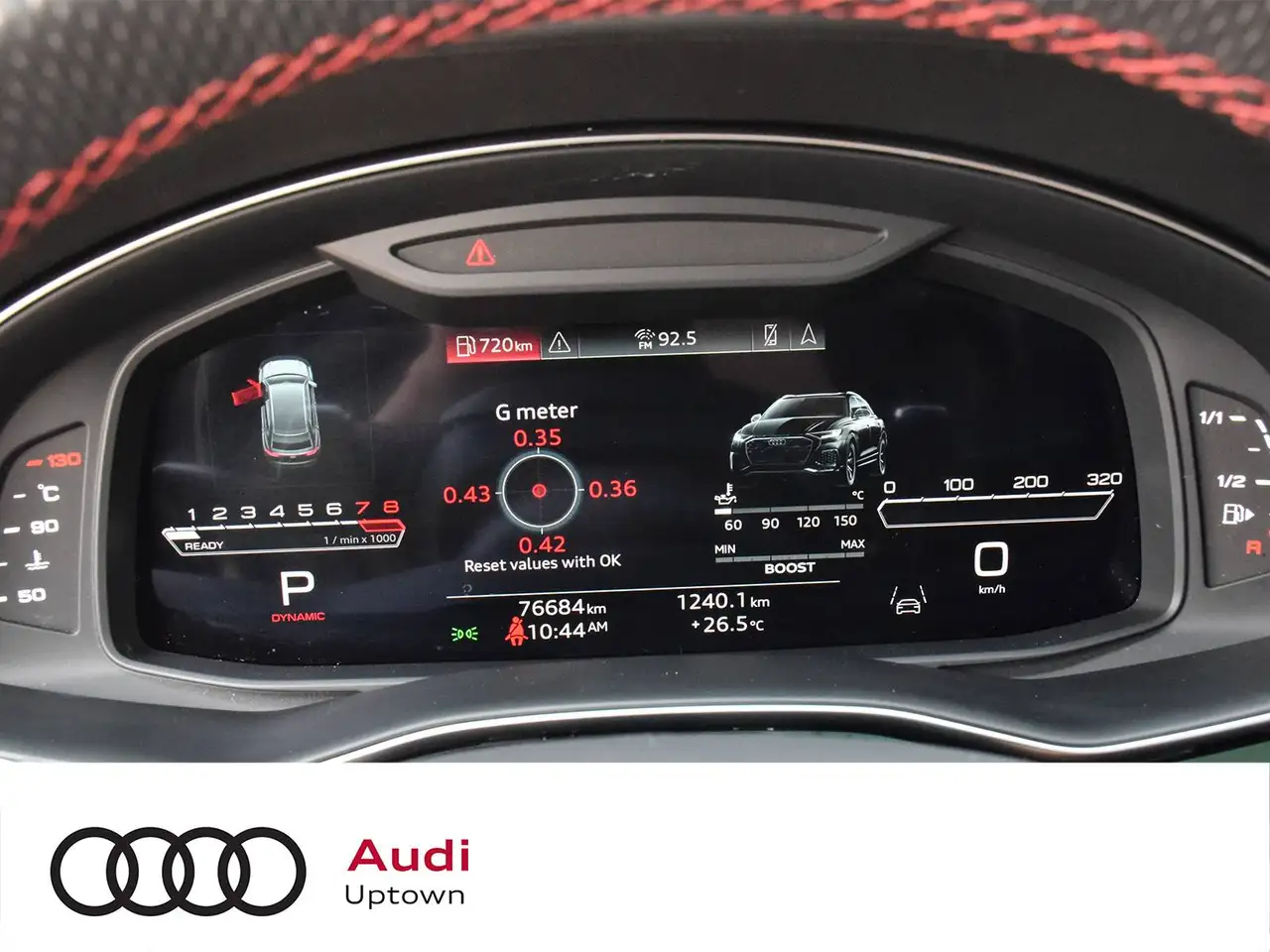 Audi RS Q8 photo Audi RS Q8