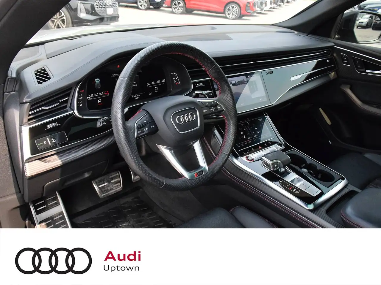 Audi RS Q8 photo Audi RS Q8