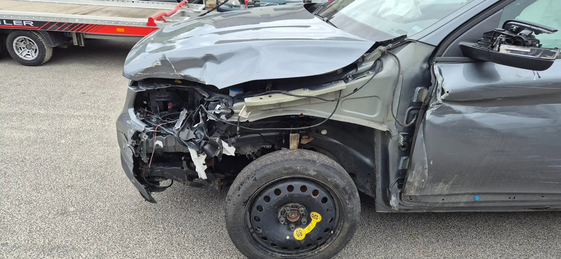 Volvo XC60 Kinetic 2WD Grau - 2