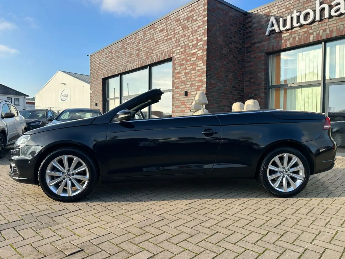 Volkswagen Eos 2.0 Sport & Style *Leder*Standheizung*NAVI* Siyah - 2