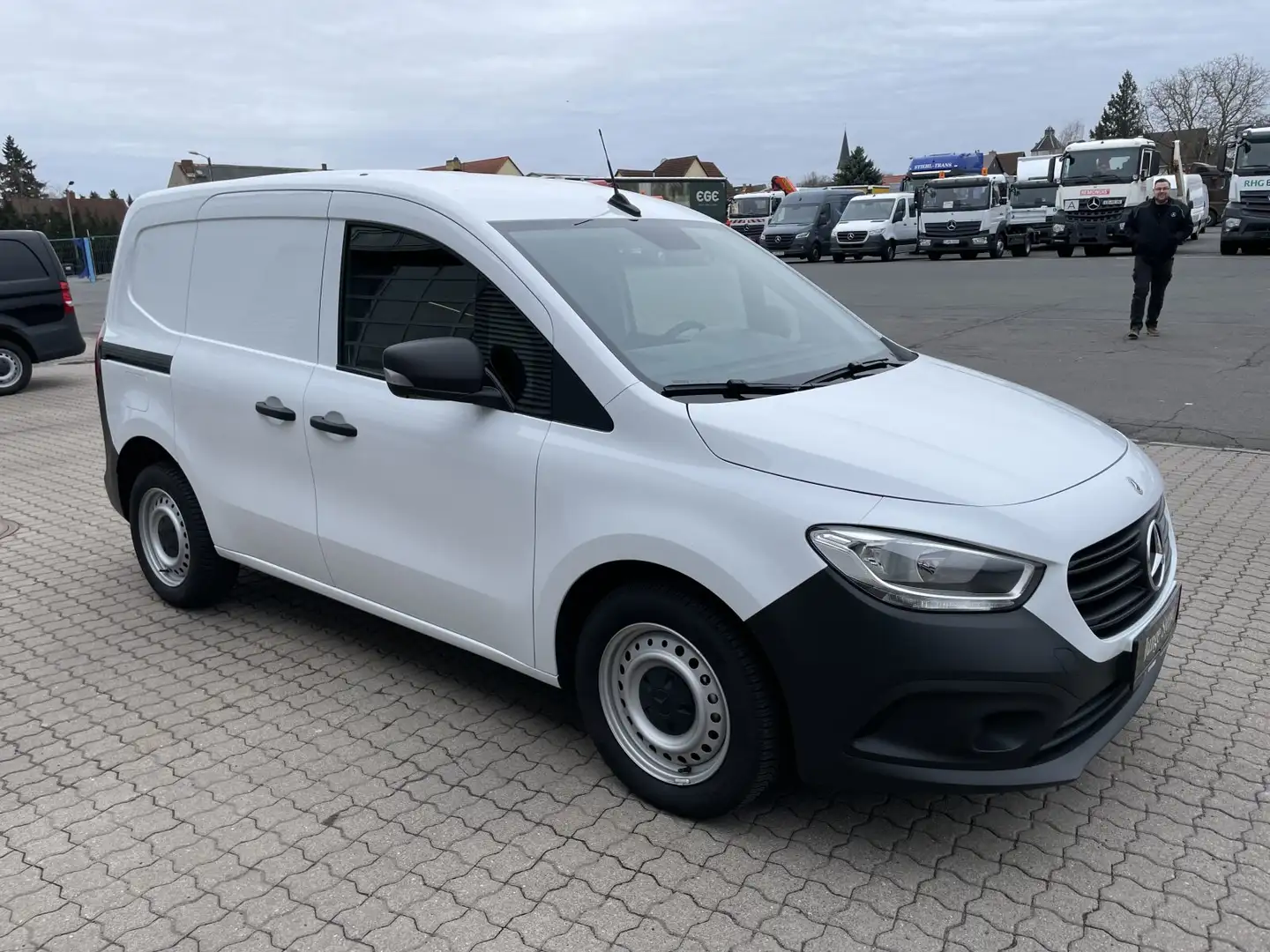 Mercedes-Benz Citan Citan 110 Kasten AHZV+DAB RADIO+KLIMA+PARK Blanc - 2