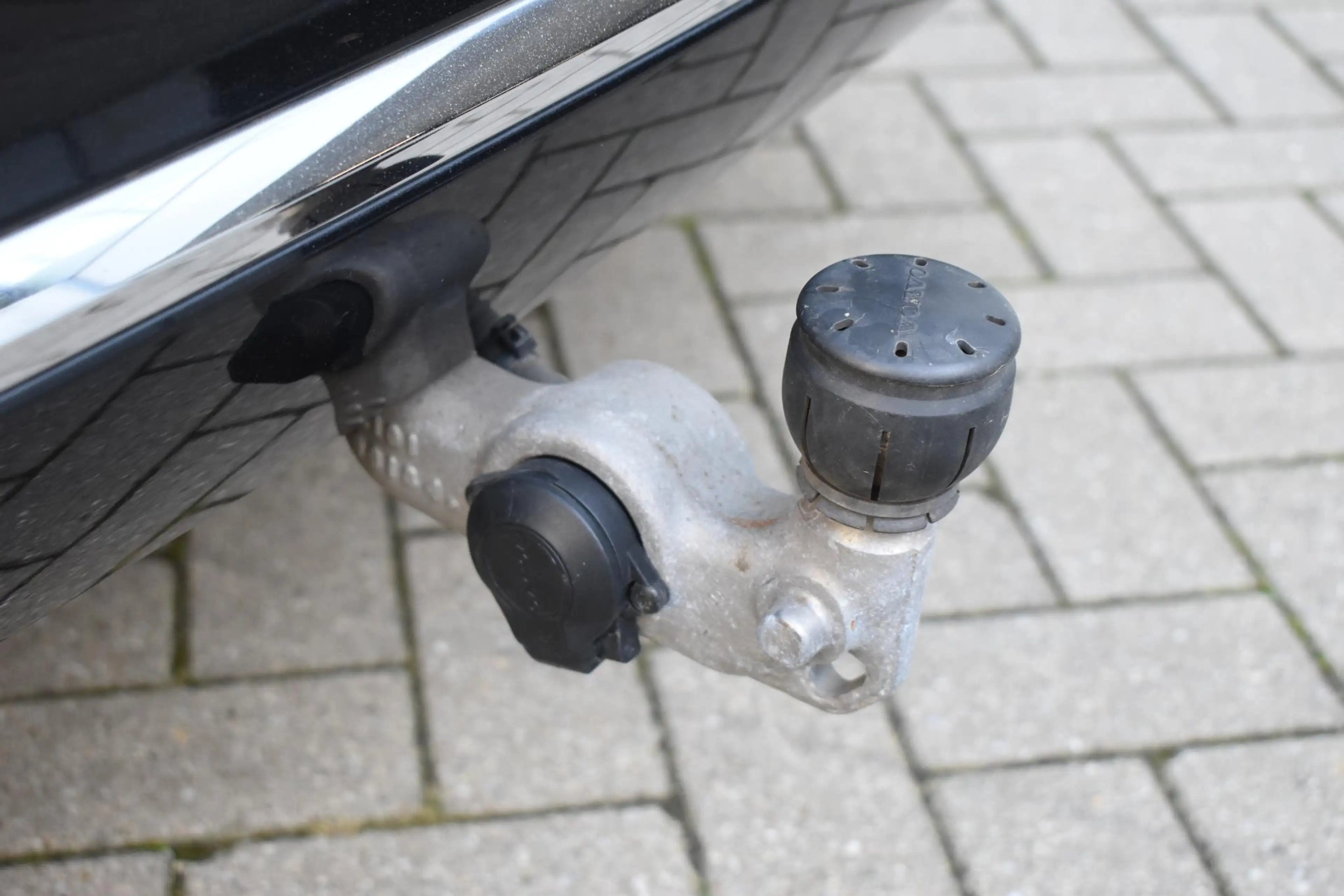 Volvo XC60 T6 350PK Plug-in hybrid AWD Plus Bright / Adaptive — photo 7