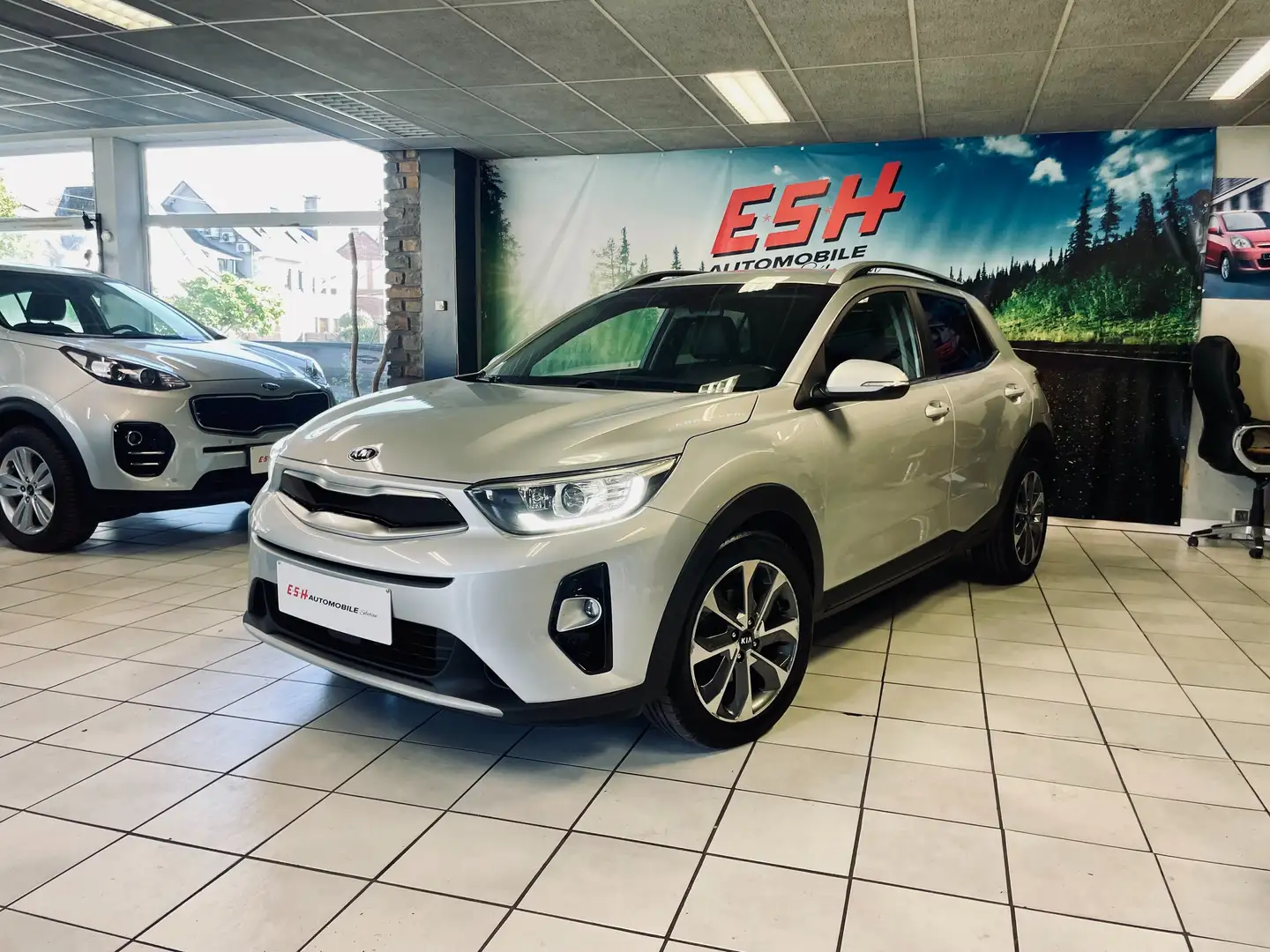 Kia Stonic VENDU//VENDU*** Gris - 1