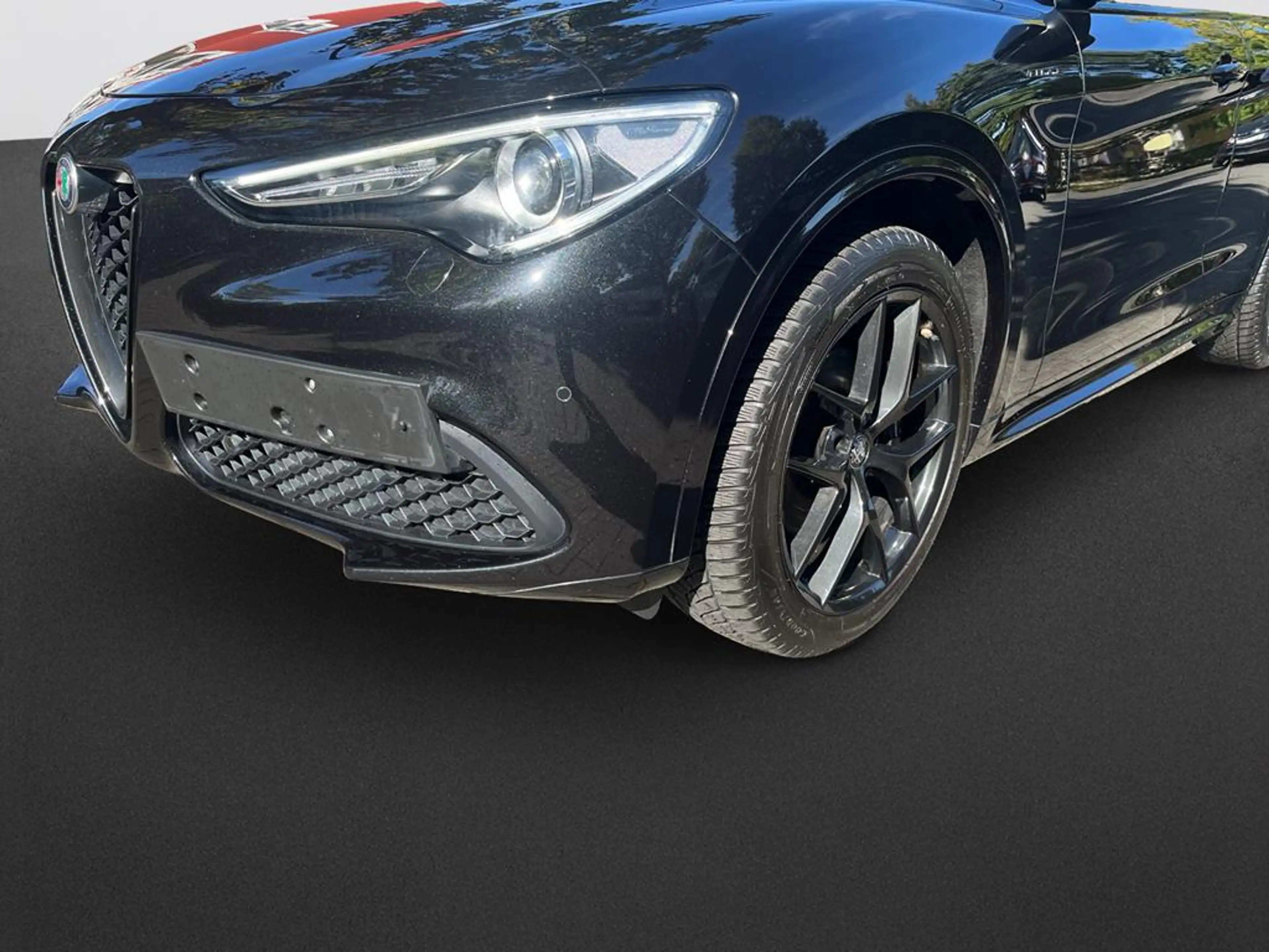 Alfa Romeo Stelvio (630) Veloce Q4 — photo 11