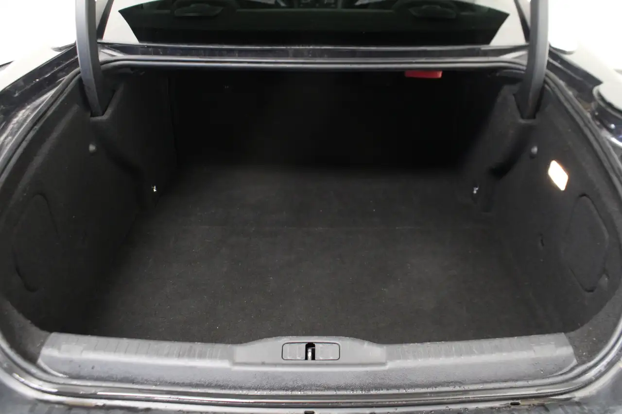 PEUGEOT RCZ 1.6 THP - 156 ch - 172584 KMS - VOLANT EN CUIR