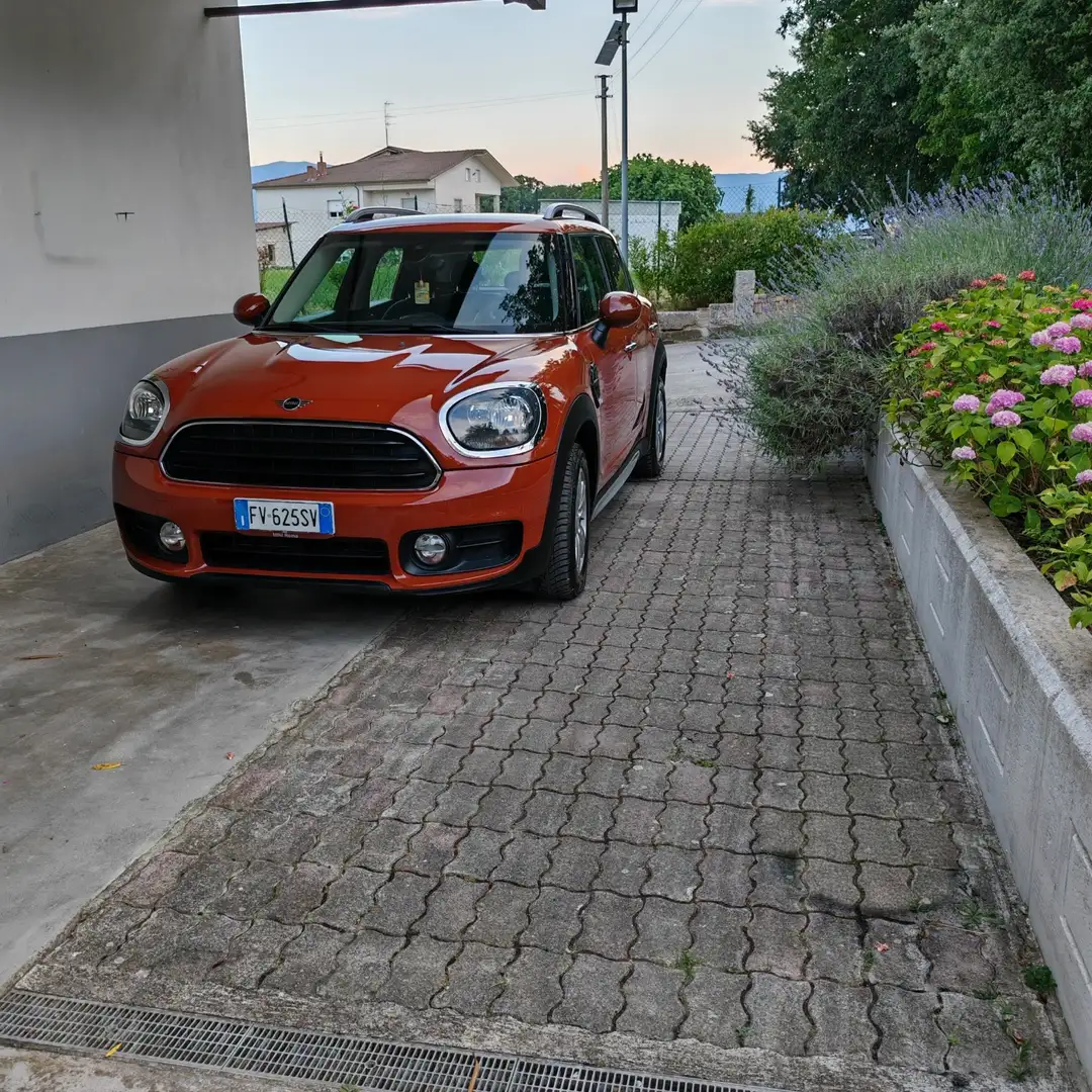 MINI Countryman D Orange - 2