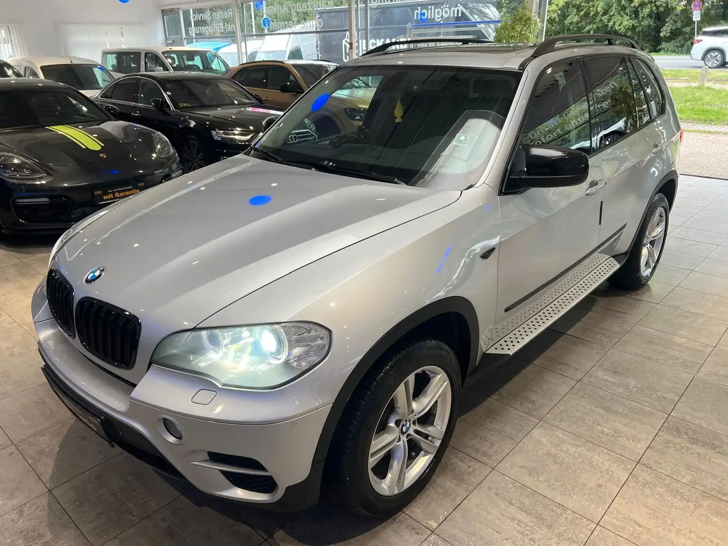 BMW X5 40d xDrive Sportpaket*7-Sitzer*Panorama* Argent - 1