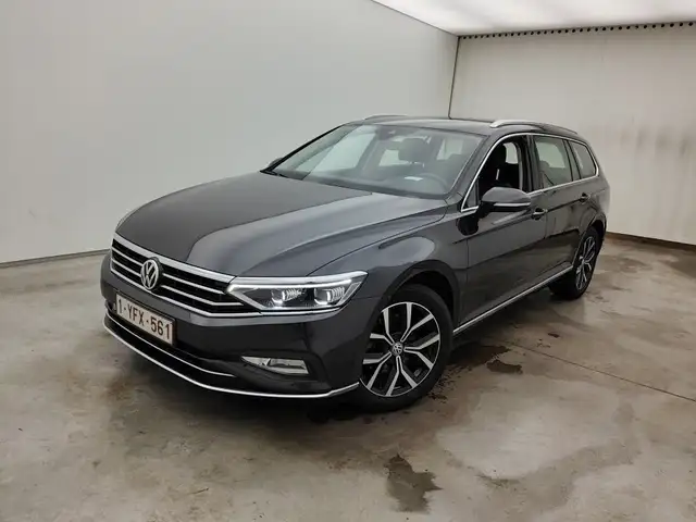 Volkswagen Passat Variant Passat SW 1.5 TSI Elegance Business OPF DSG