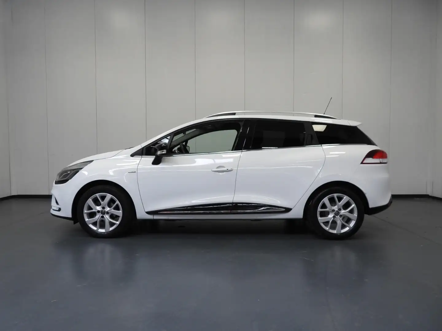 Renault Clio Estate 0.9 TCe Limited NAVI/AIRCO/CRUISE/PDC/16"LM Blanc - 2