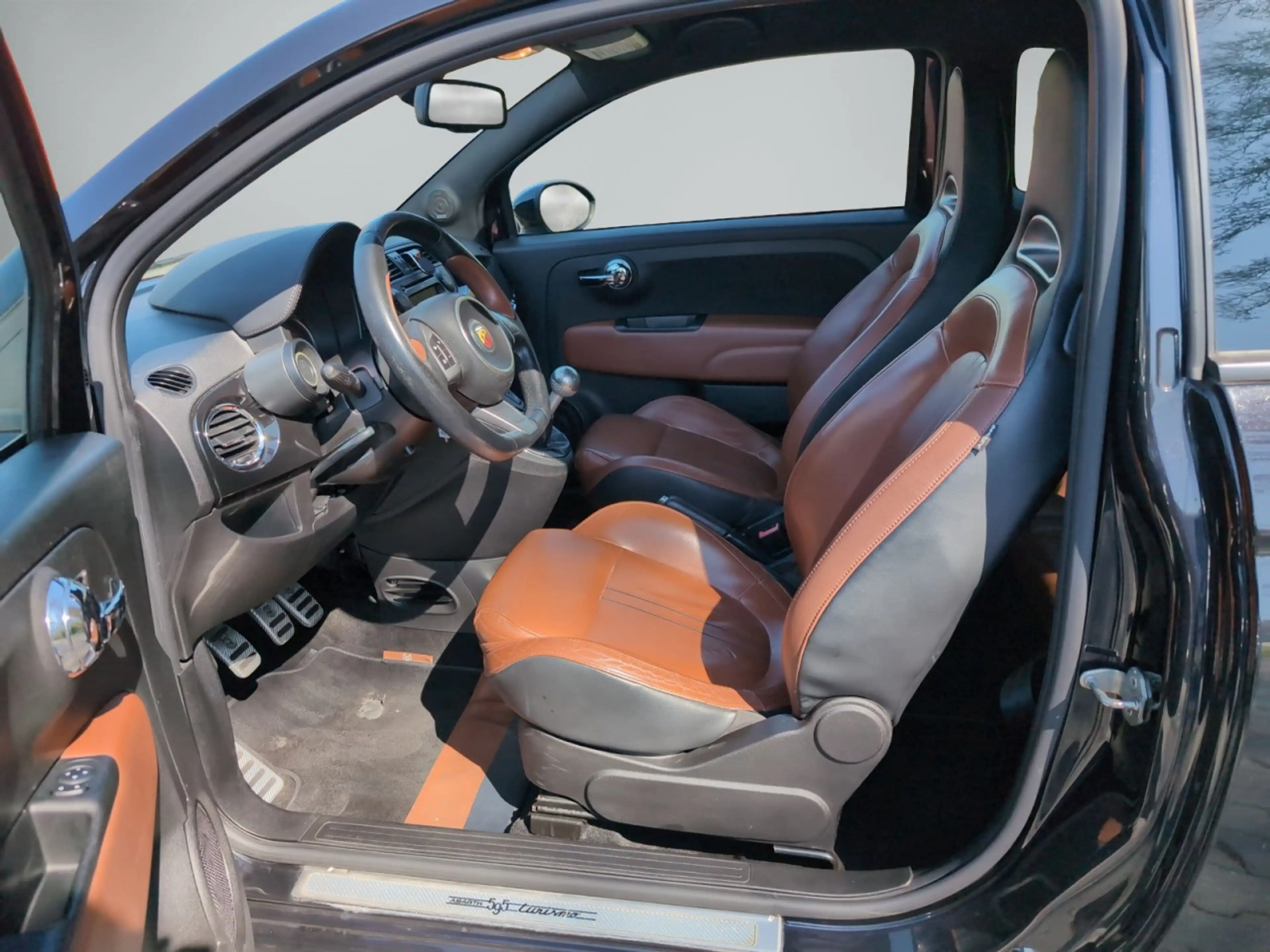 Abarth 500 1.4 595 Turismo Leder Einparkhilfe Klima Xenon — photo 6