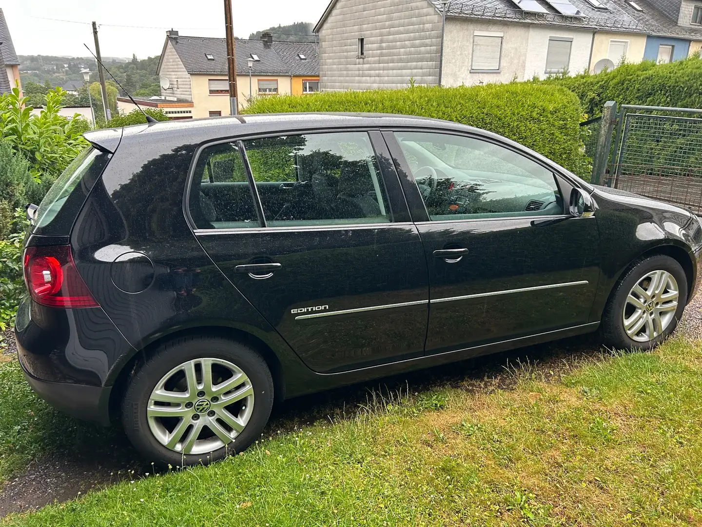 Volkswagen Golf Golf V  5-Türer 1.4 Edition Noir - 2