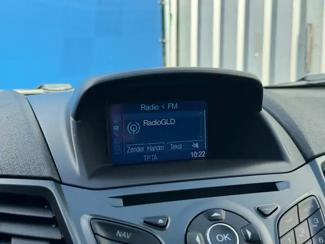 Ford Fiesta view 16