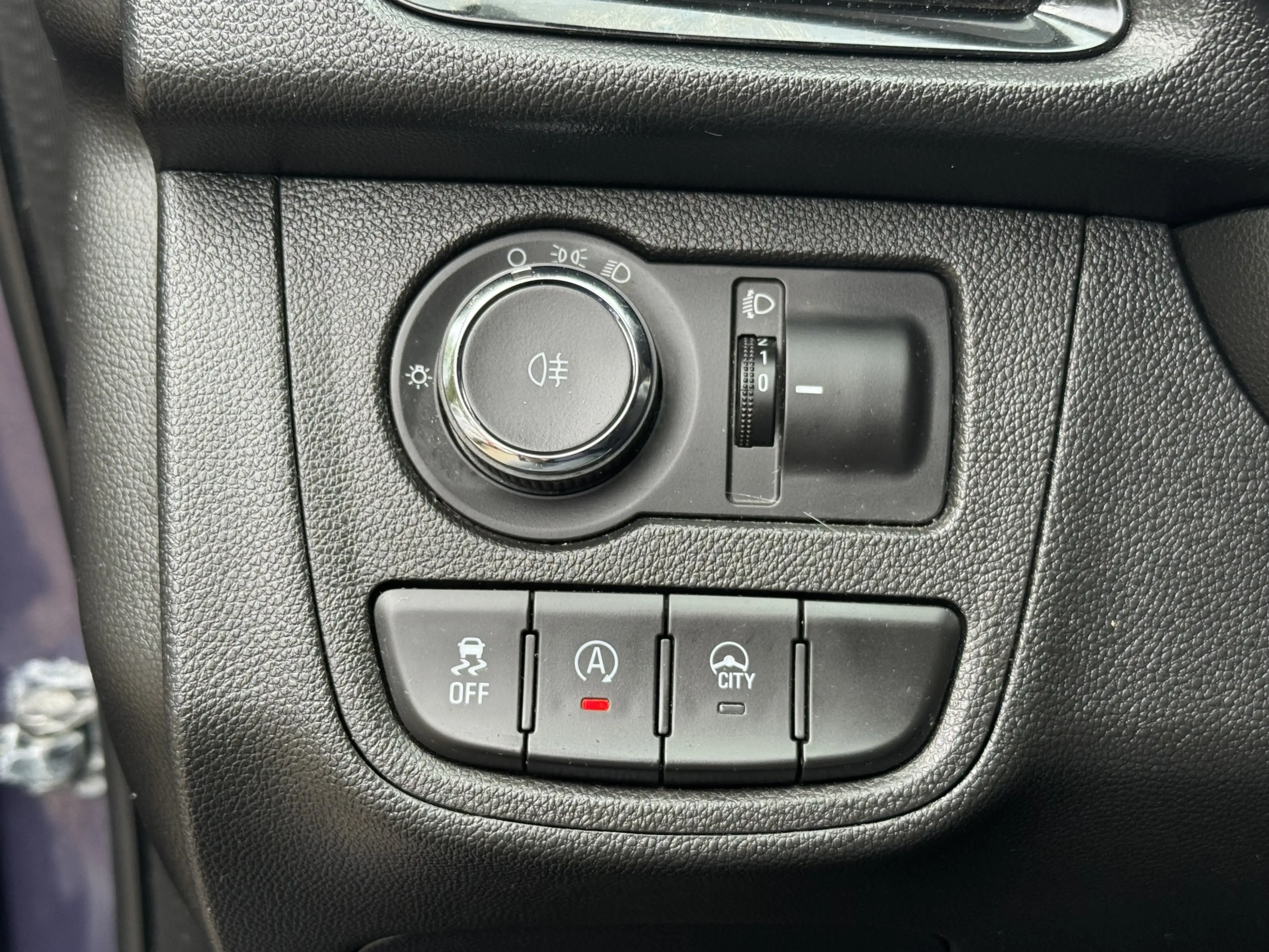 Opel Karl 1.0 ecoFLEX Edition Airco — photo 10