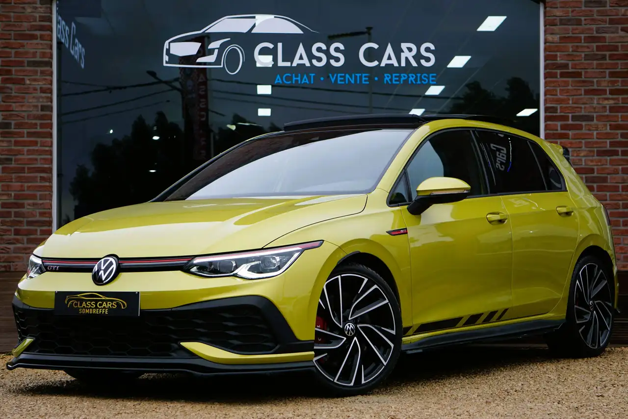 Volkswagen Golf GTI