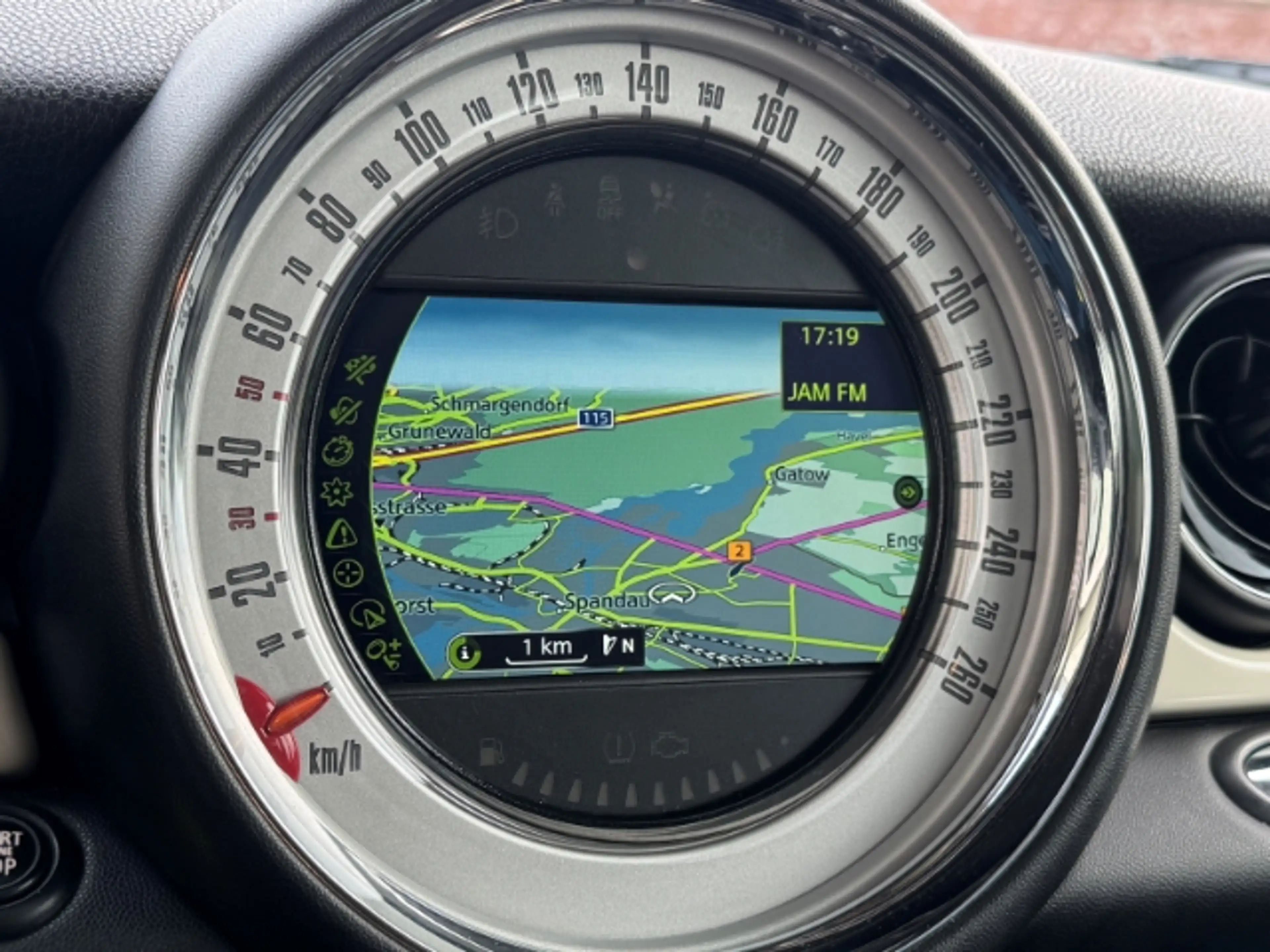 MINI Cooper S — photo 11
