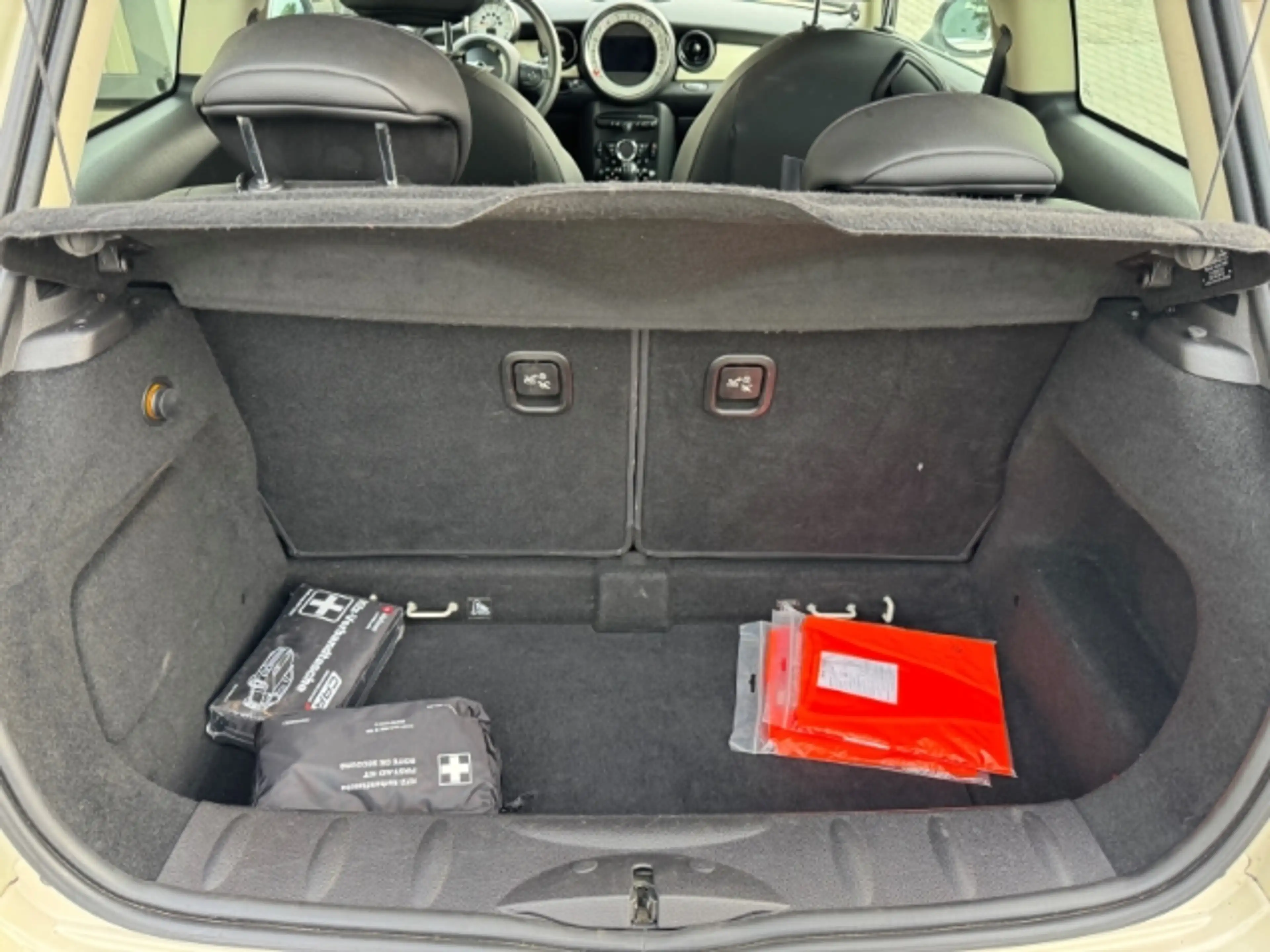 MINI Cooper S — photo 15