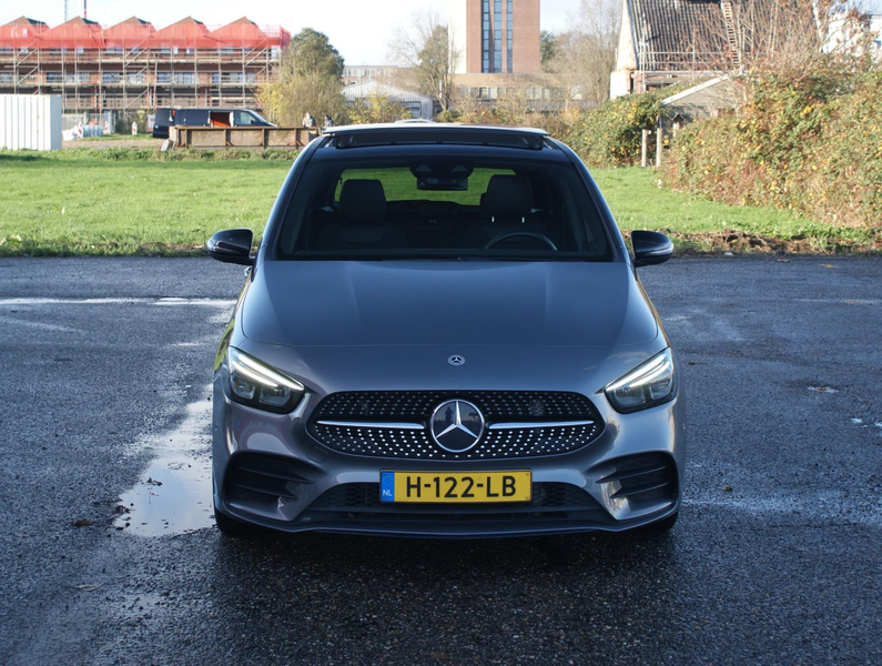 Mercedes-Benz B 180 | AMG Pakket| Pano | Night Pakket | Org NL | — photo 5