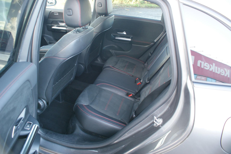 Mercedes-Benz B 180 | AMG Pakket| Pano | Night Pakket | Org NL | — photo 15