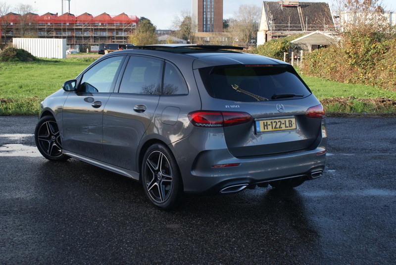 Mercedes-Benz B 180 | AMG Pakket| Pano | Night Pakket | Org NL | — photo 10