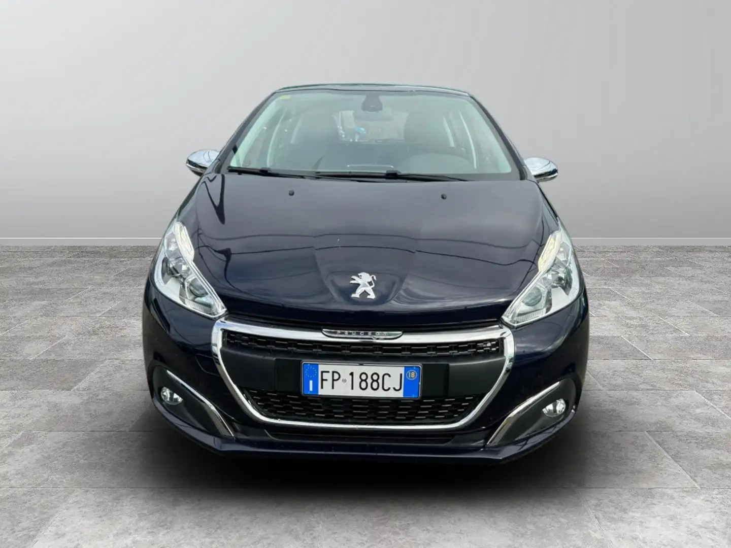 Peugeot 208 5 Porte 1.2 PureTech Allure Schwarz - 2