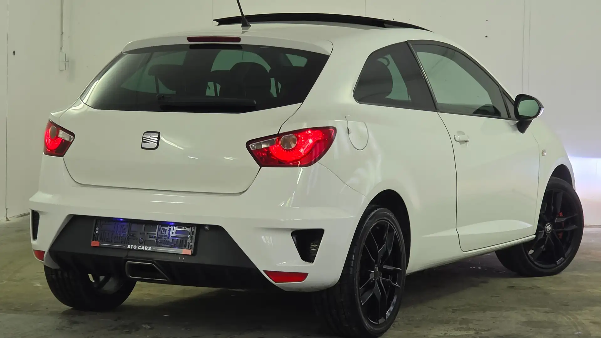 SEAT Ibiza / 1.4 TSI / Cupra DSG / Xénon / Navi / Blanc - 2