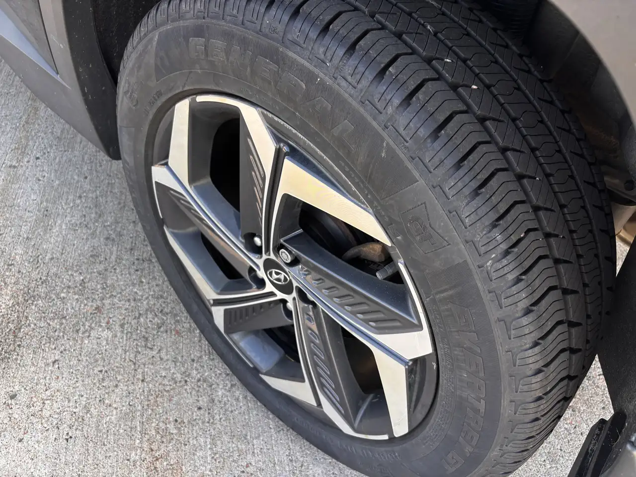 Hyundai TUCSON снимка Hyundai TUCSON