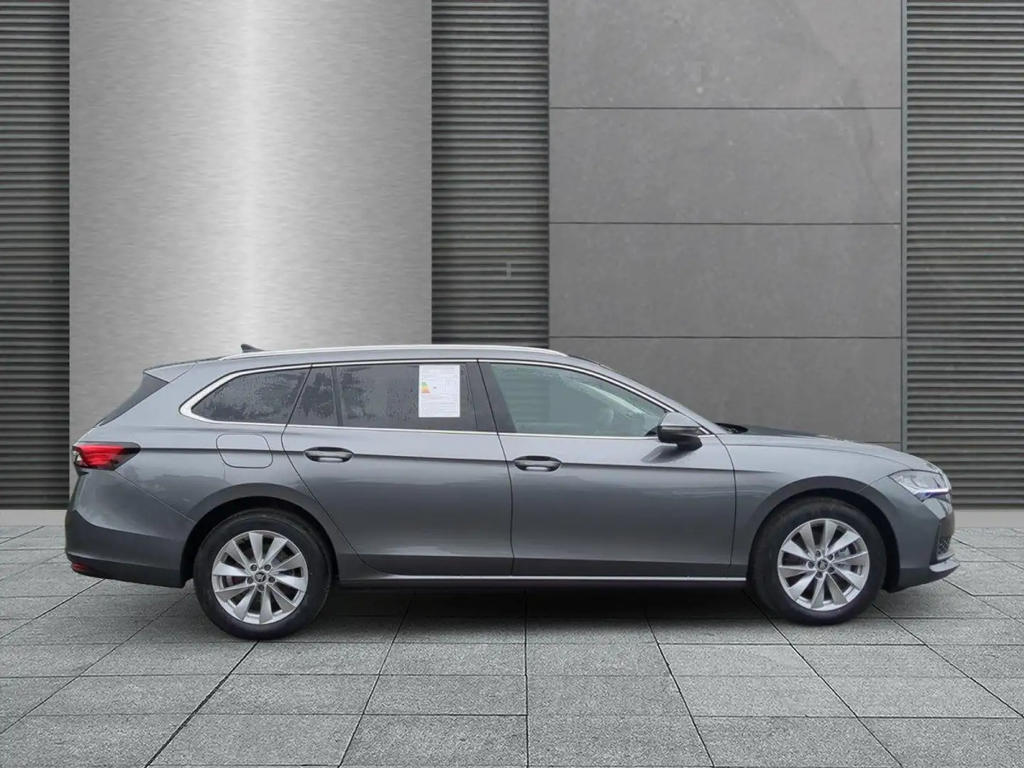 Skoda Superb Combi Selection AHK+NAVI+KAM+EL.HECKKL... 2.0 T... Grau - 2