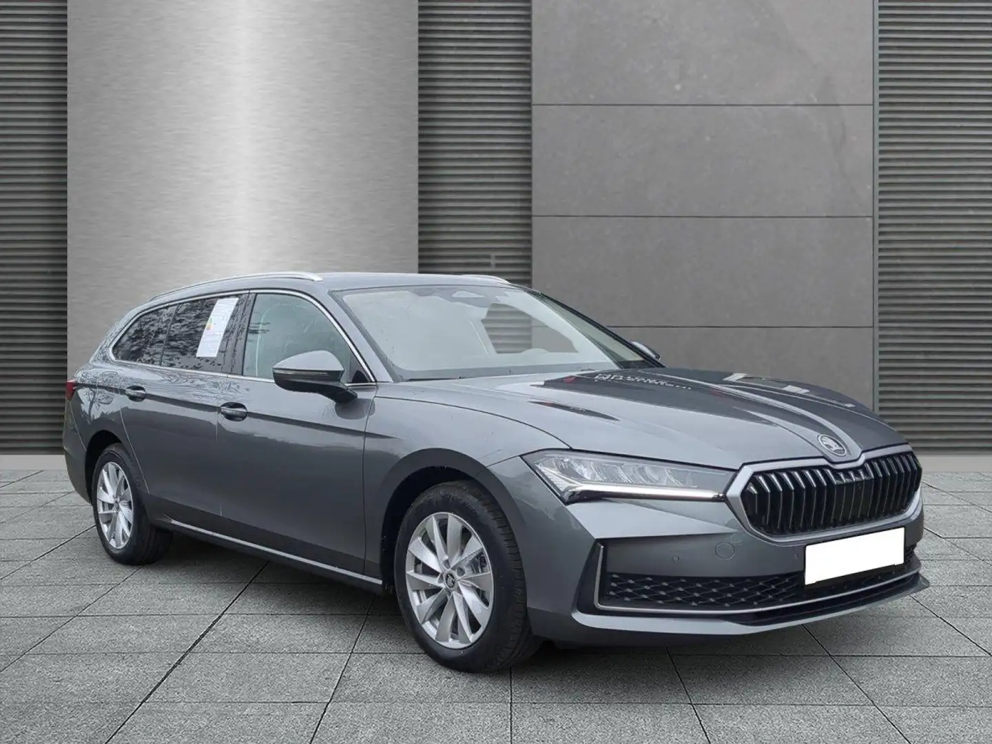 Skoda Superb Combi Selection AHK+NAVI+KAM+EL.HECKKL... 2.0 T... Grau - 1