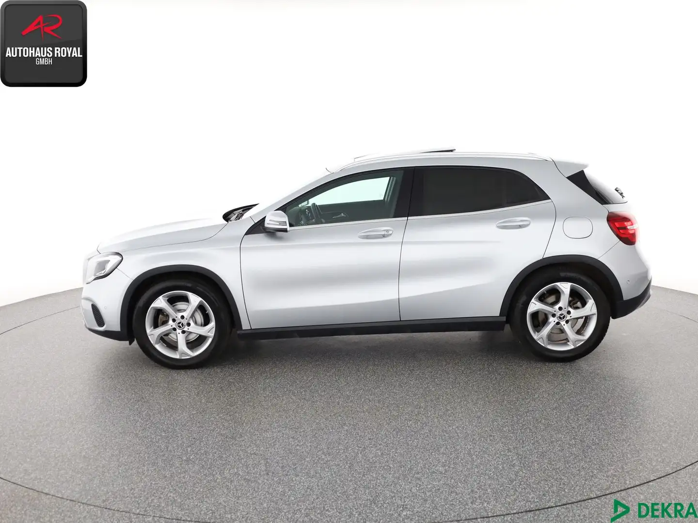 Mercedes-Benz GLA 200 GLA 200 URBAN KAMERA,AMBIENTE,COMAND,SPORTSITZE Argent - 2