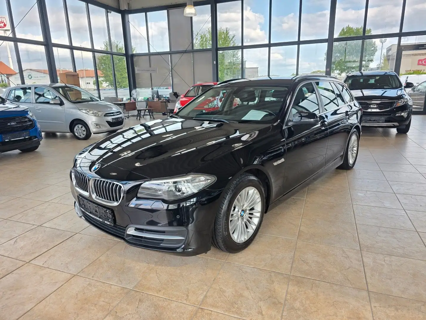 BMW 520 Baureihe 5 Touring 520 d Noir - 1