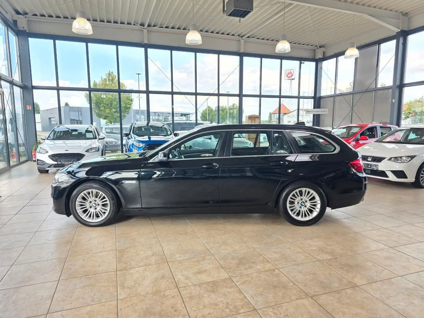 BMW 520 Baureihe 5 Touring 520 d Noir - 2