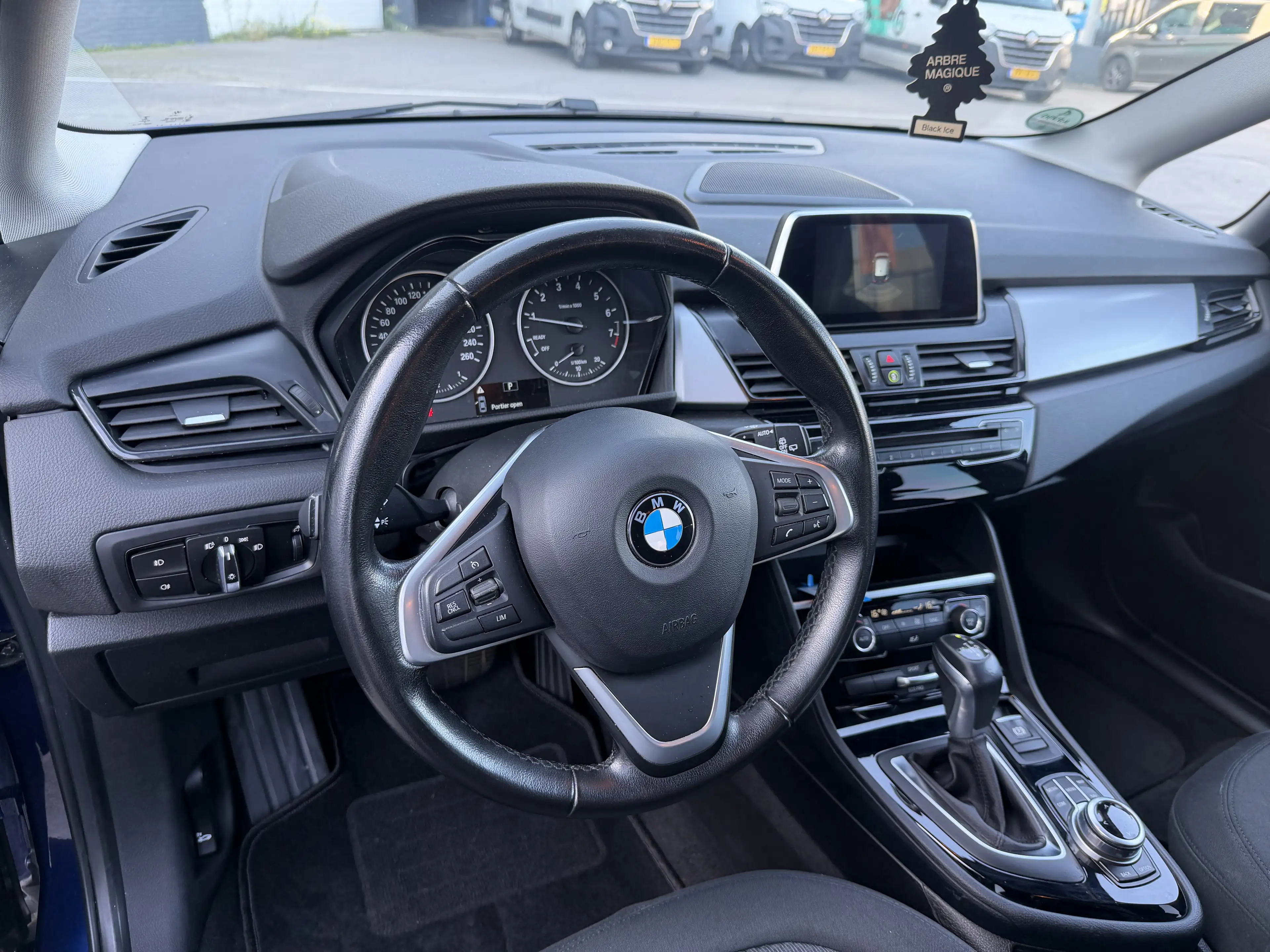 BMW 218 Corp. L. Exec Automaat| Trekhaak| Cruise| APK — photo 6