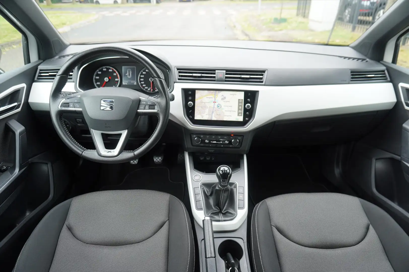 SEAT Arona 1.0 TSI 115pk Xcellence Clima Navi LM 70.712KM NL- Blanco - 2