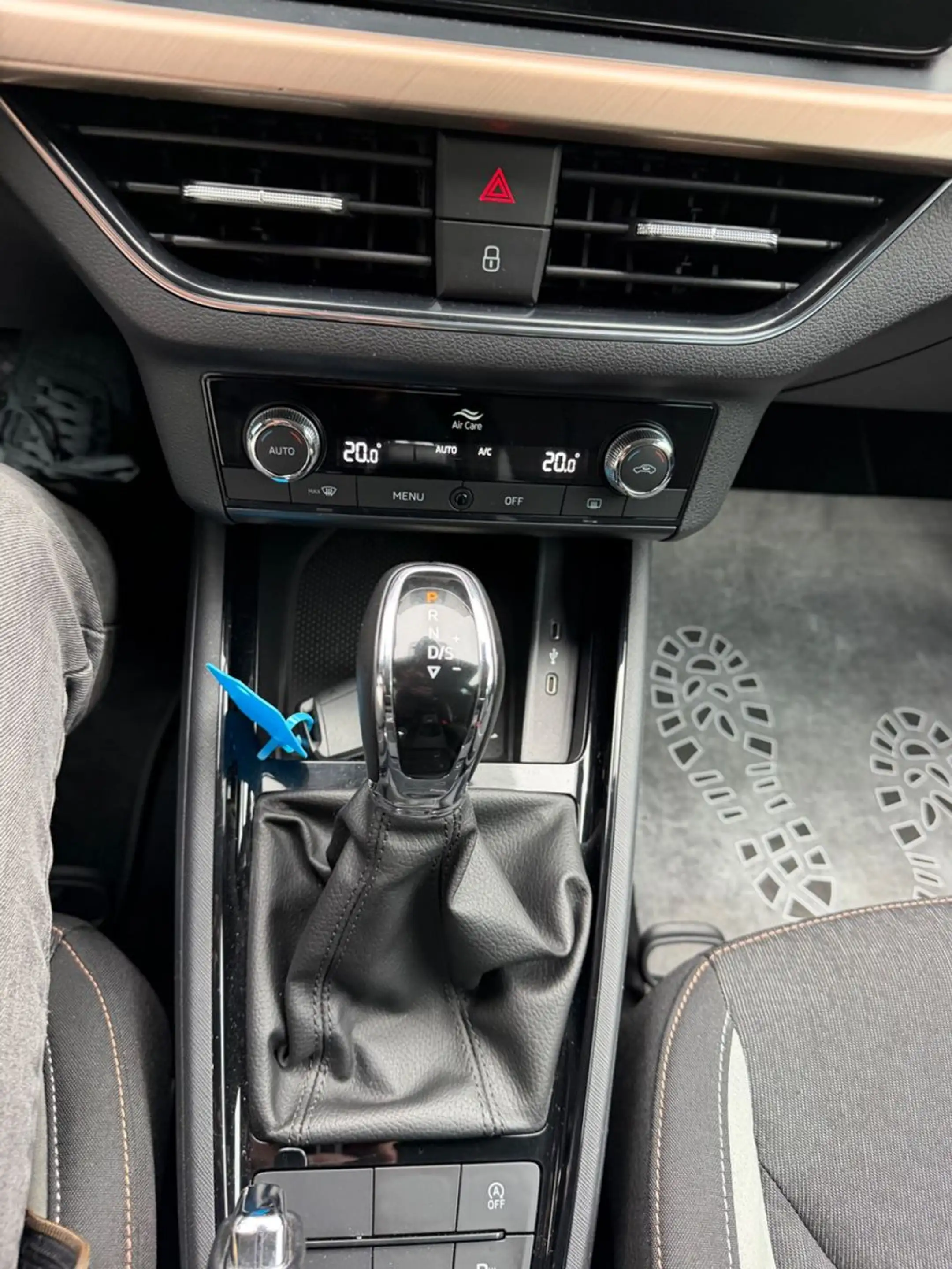 Skoda Scala Style Aut.LedPdcVu.H Navi 8FachGarantie — photo 19