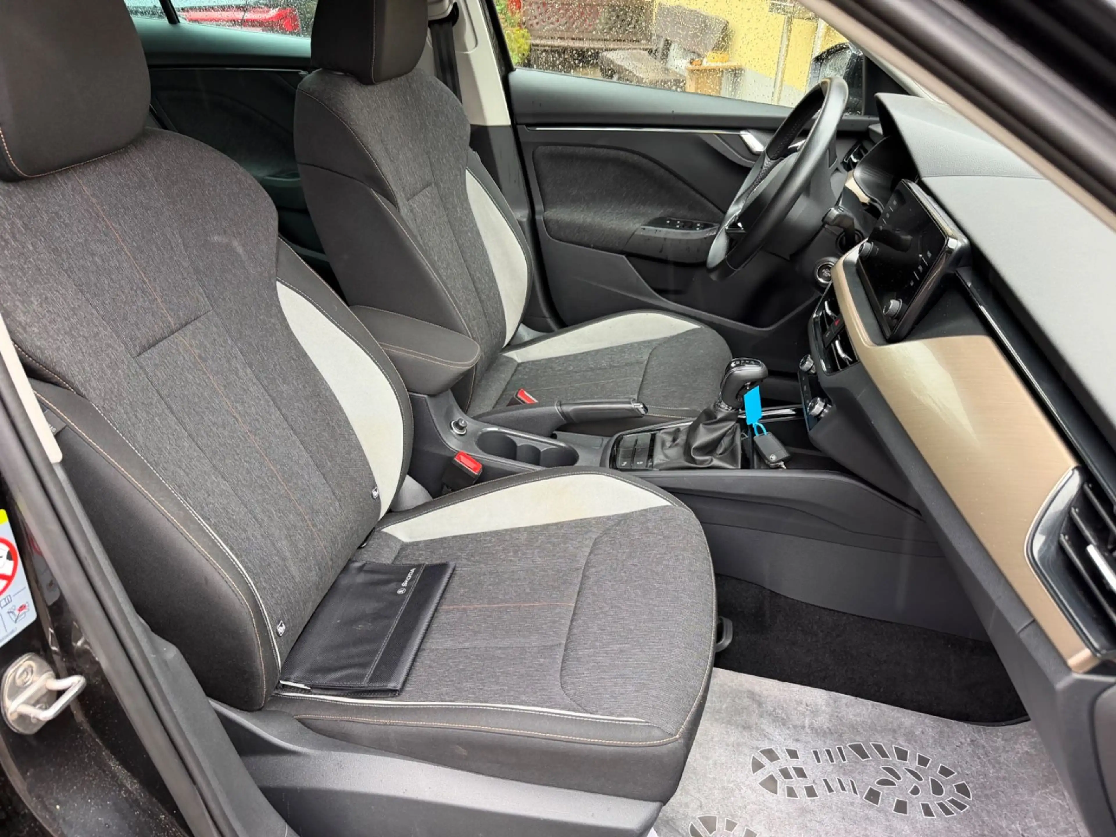 Skoda Scala Style Aut.LedPdcVu.H Navi 8FachGarantie — photo 9