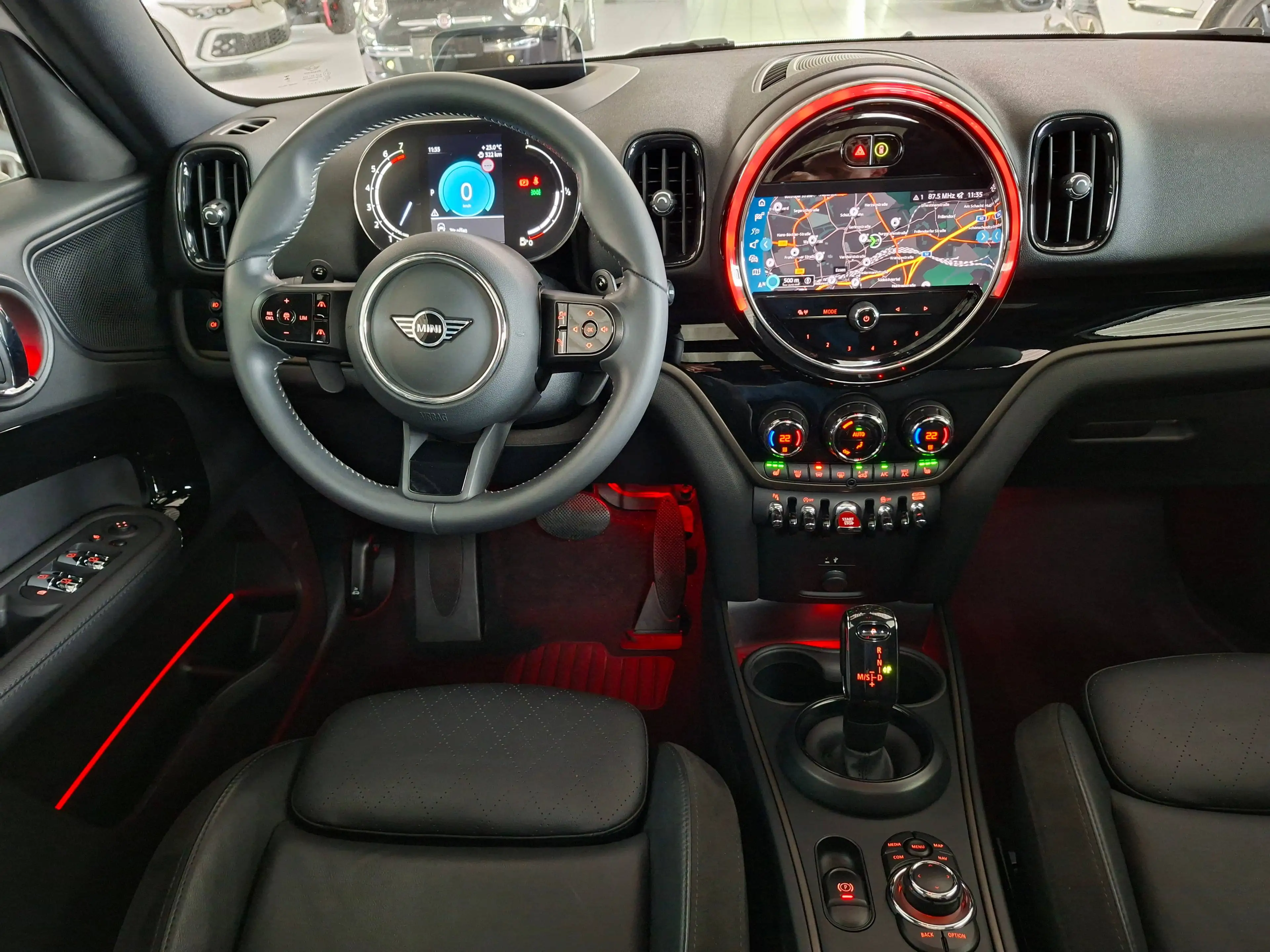 MINI Cooper S Countryman COUNTRYMAN All4 Sport-Aut. Navi Kamera PanoramaDach HuD E-Sport-Sitze Classic Trim — photo 15