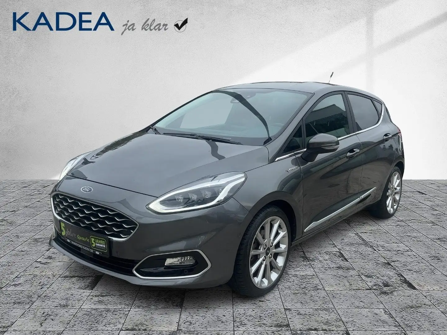 Ford Fiesta 1.0 EcoBoost Vignale ACC+LED+Navi+SHZ+LM Grijs - 2