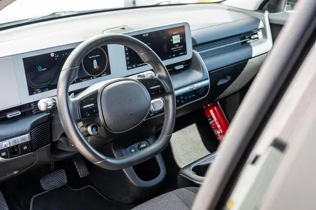 Hyundai Ioniq 5 view 13