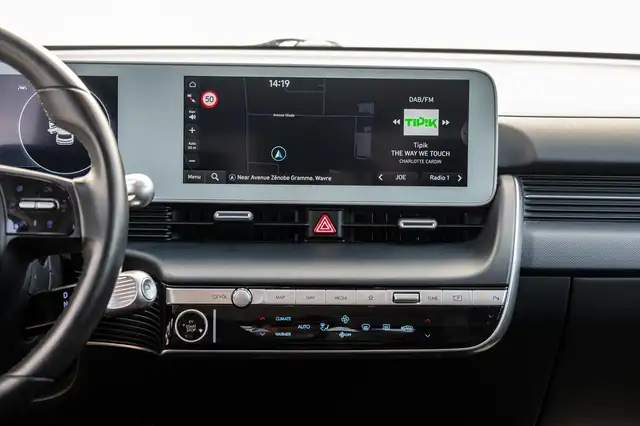 Hyundai Ioniq 5 view 10