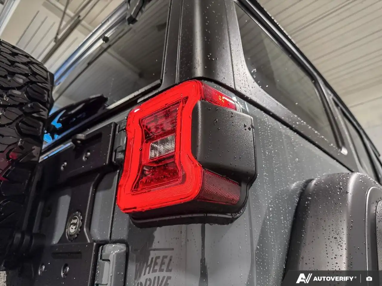 Jeep Wrangler снимка Jeep Wrangler