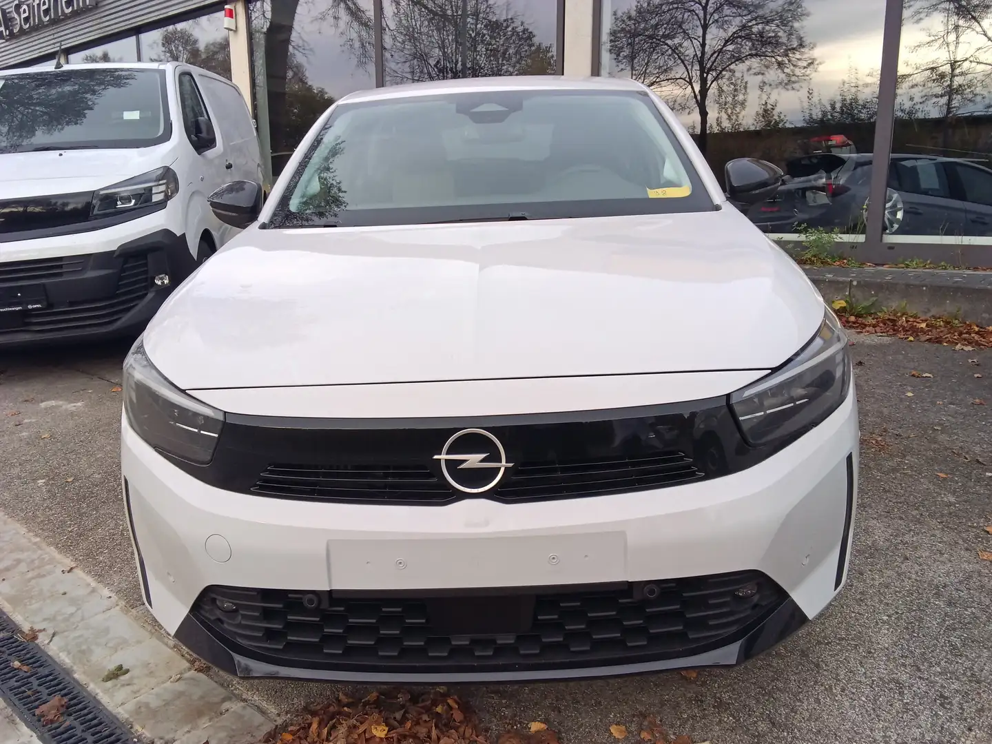 Opel Corsa Edition Hybrid eDTC - 1