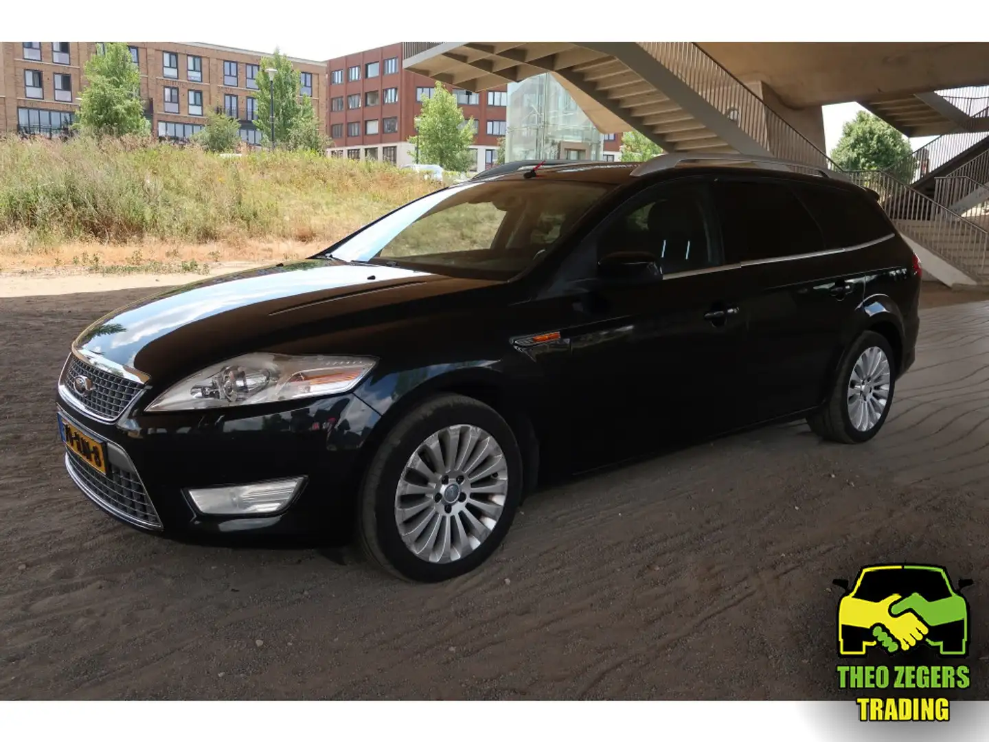 Ford Mondeo Wagon 2.3-16V Titanium Business Pack AUTOMAAT VERK Zwart - 1