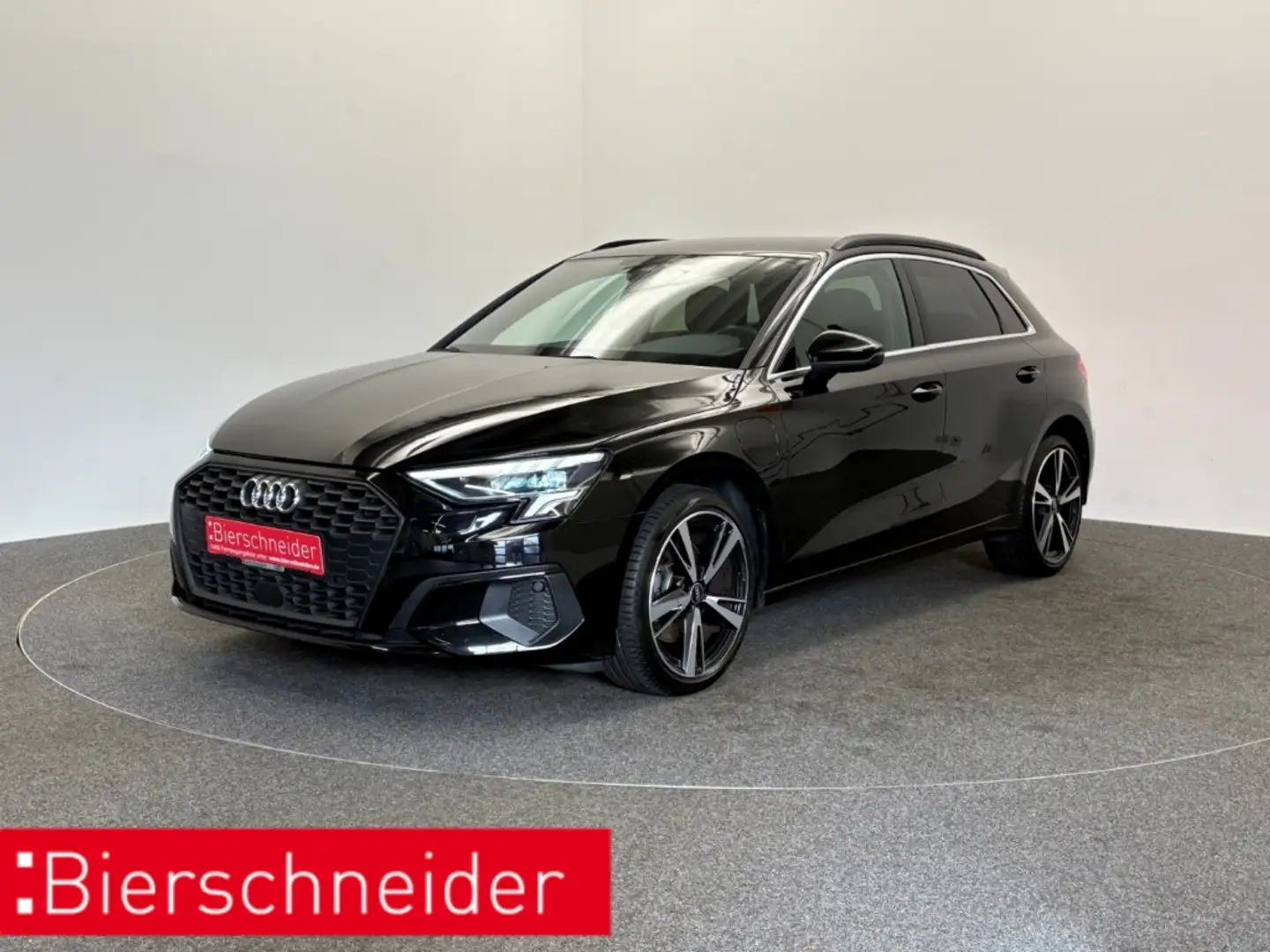 Audi A3 Sportback 40 TFSI e S tronic LED VIRTUAL AHK PDC 1 Schwarz - 1