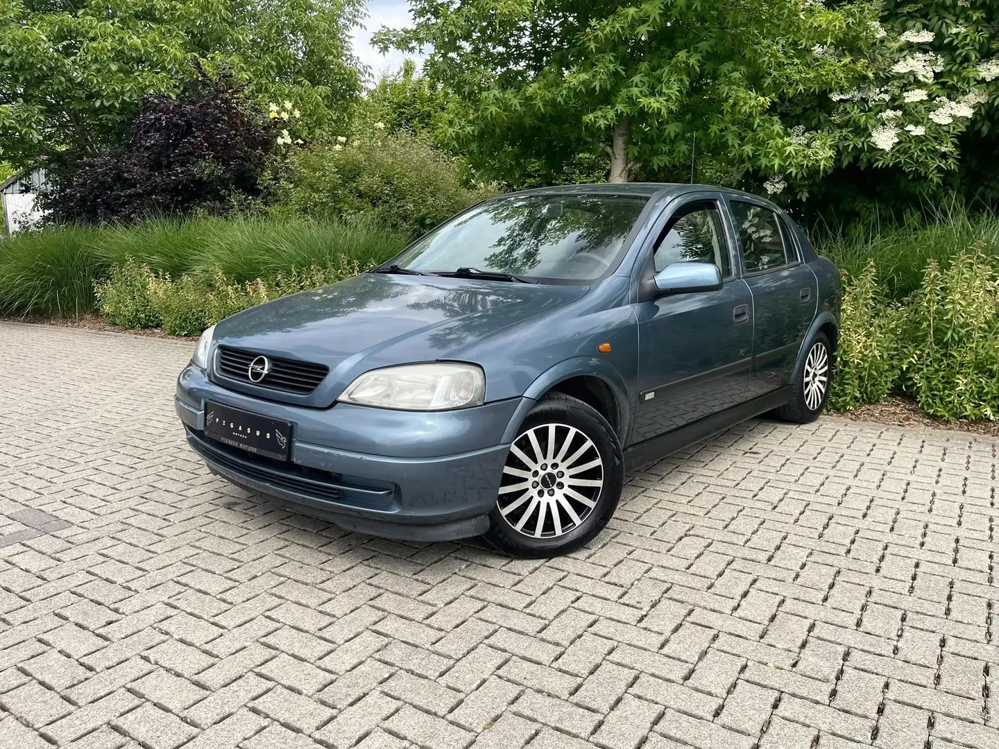 Opel Astra 1.6i • 1998/137.000km - Gekeurd Gris - 1