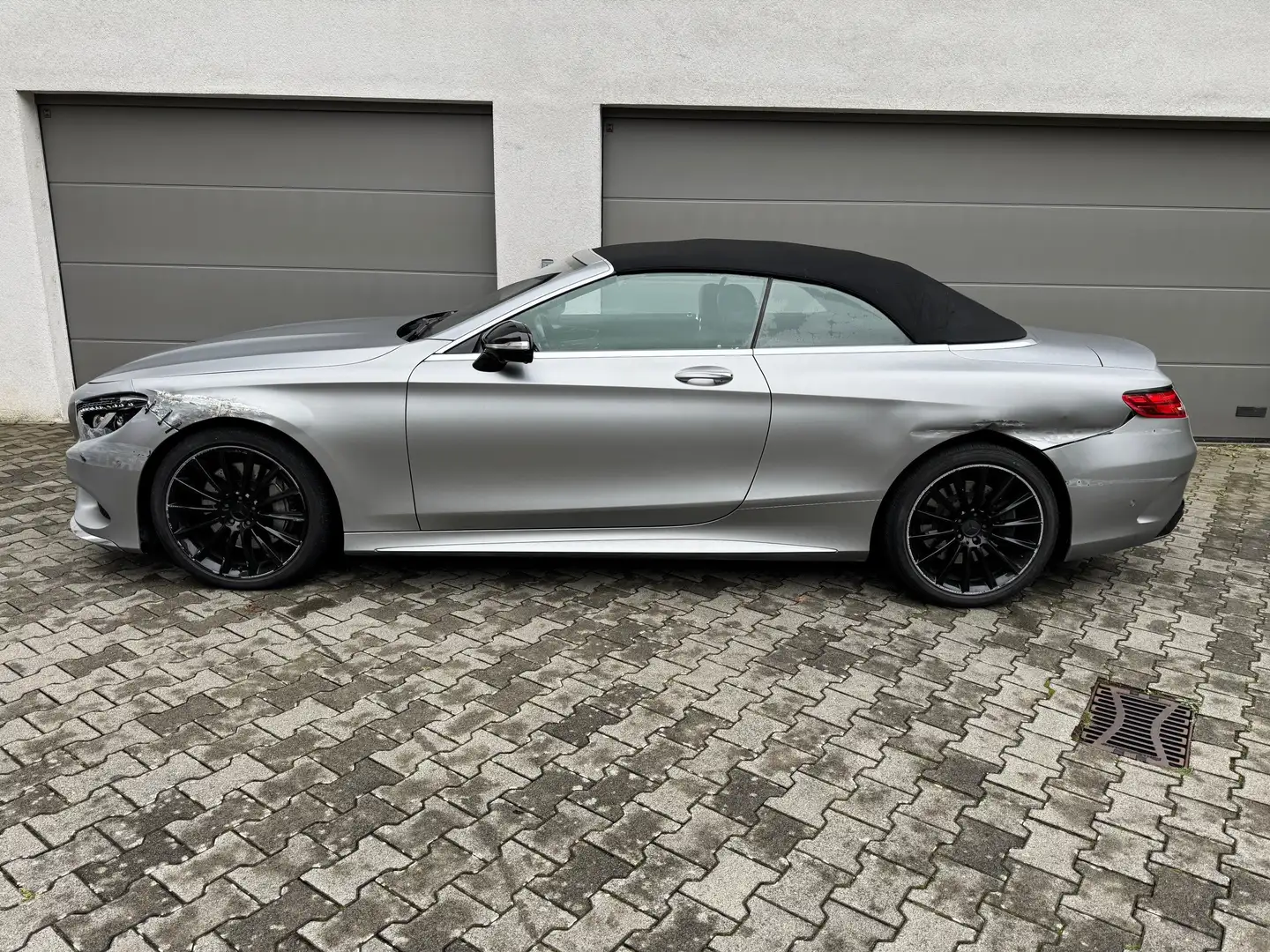 Mercedes-Benz S 500 AMG Cabrio*MAGNO*HUD*BURMESTER*SWAROVSKI Gris - 2