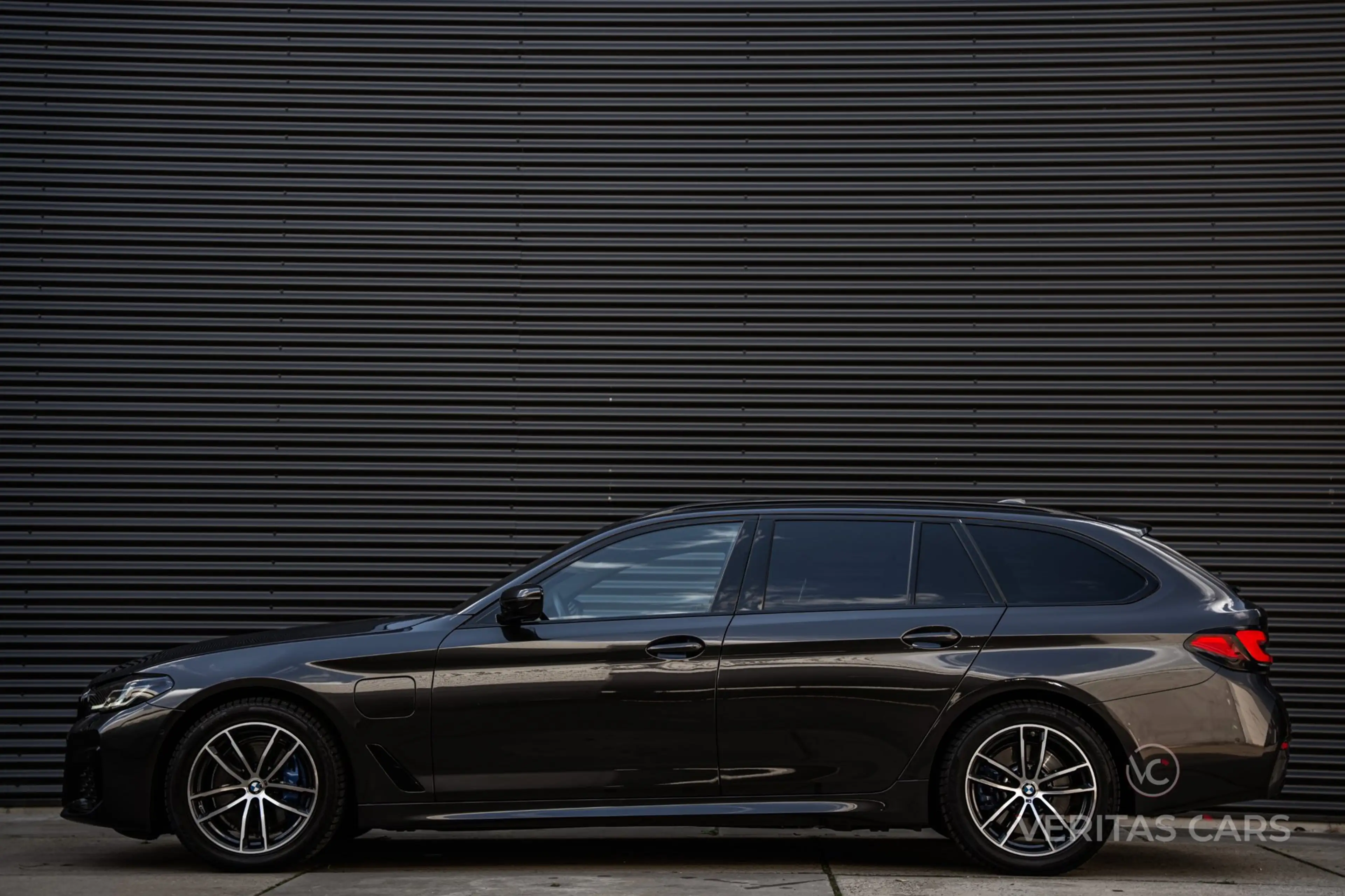 BMW 530 5-serie Touring 530e M-Sport 292PK|BTW|Pano|Trekha — photo 4